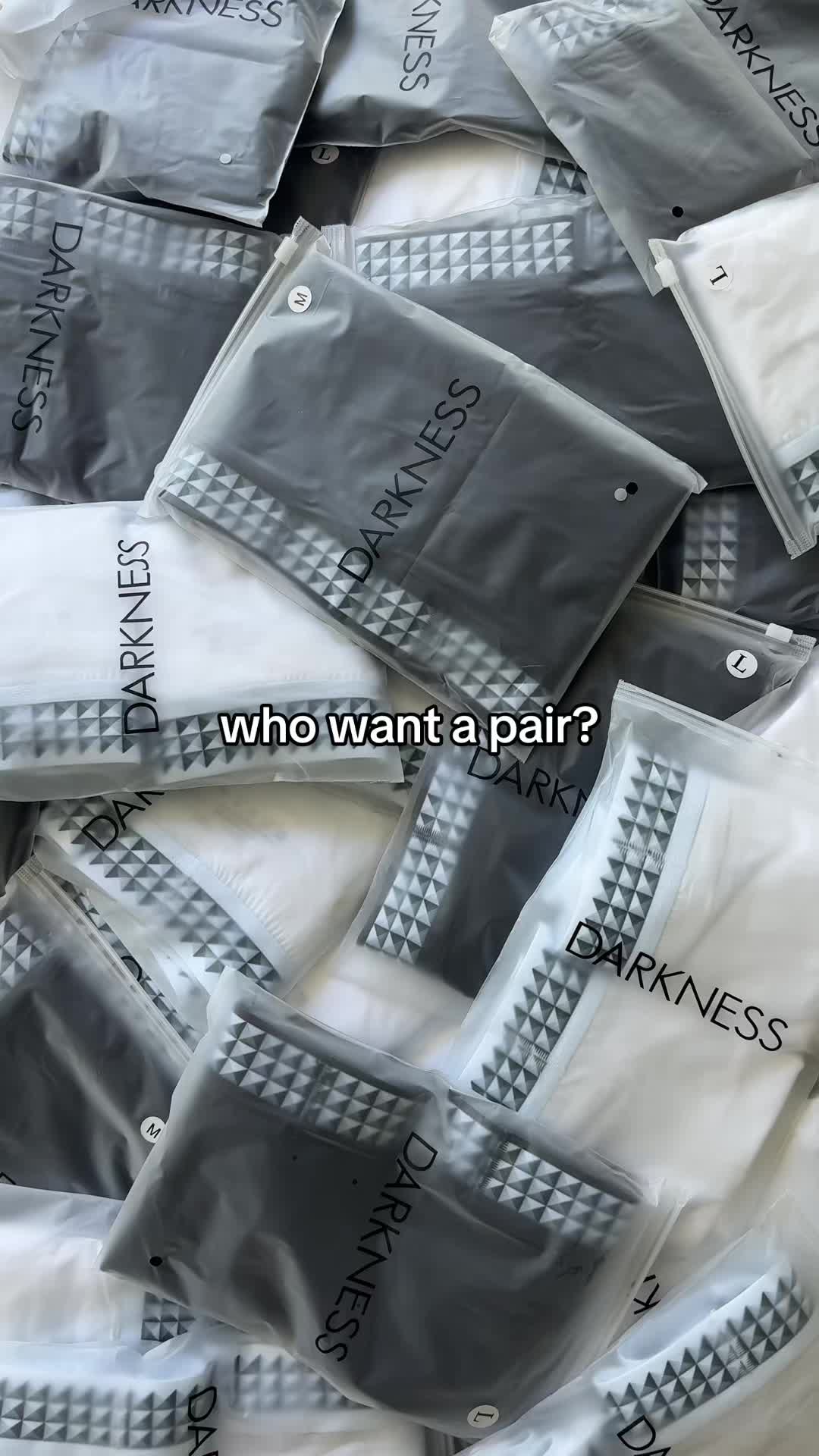 @darknessonme