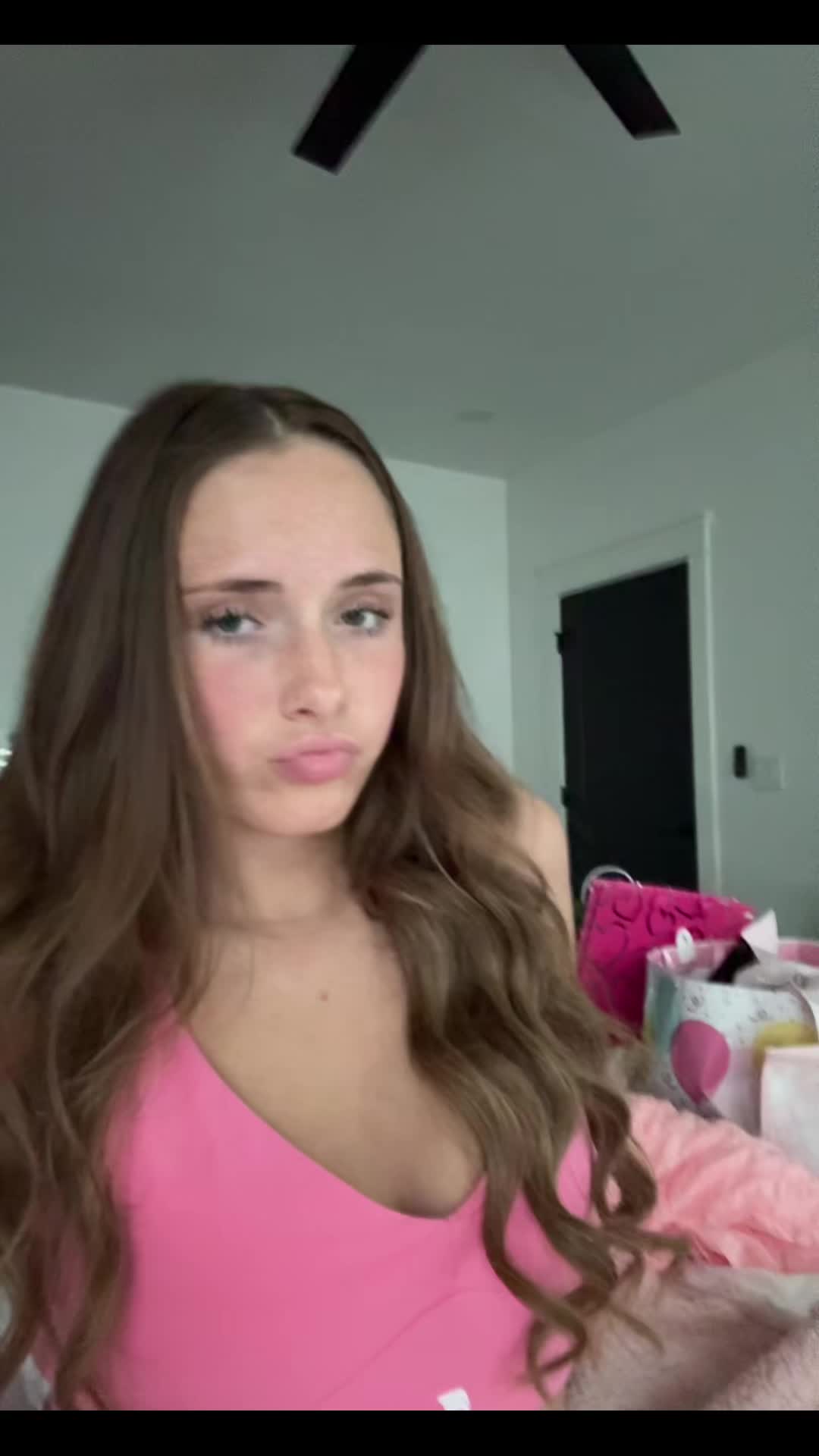 @hii