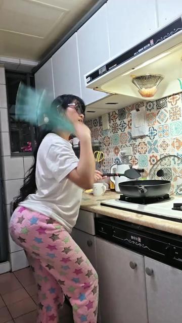 @DhewoCUTEZ