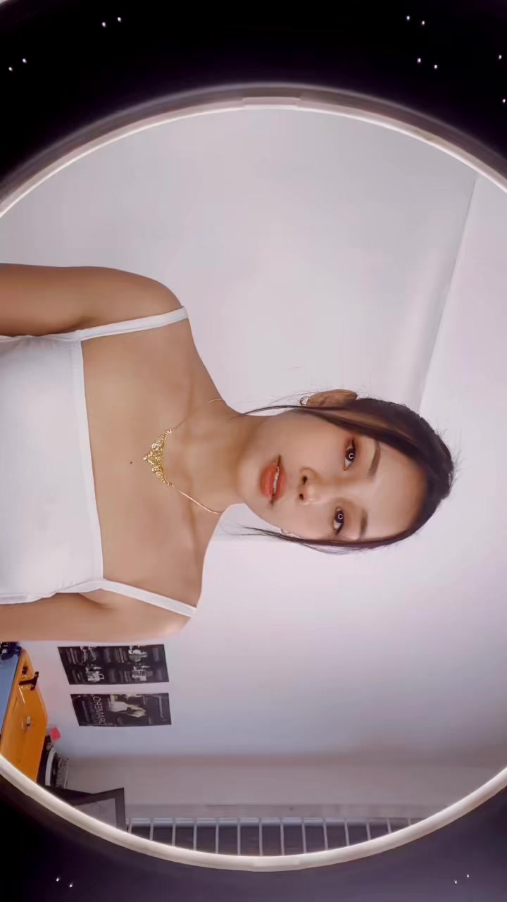 @CallMeVina