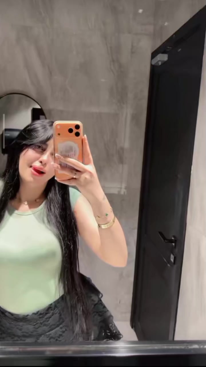 @بنت الحاج🤑👑
