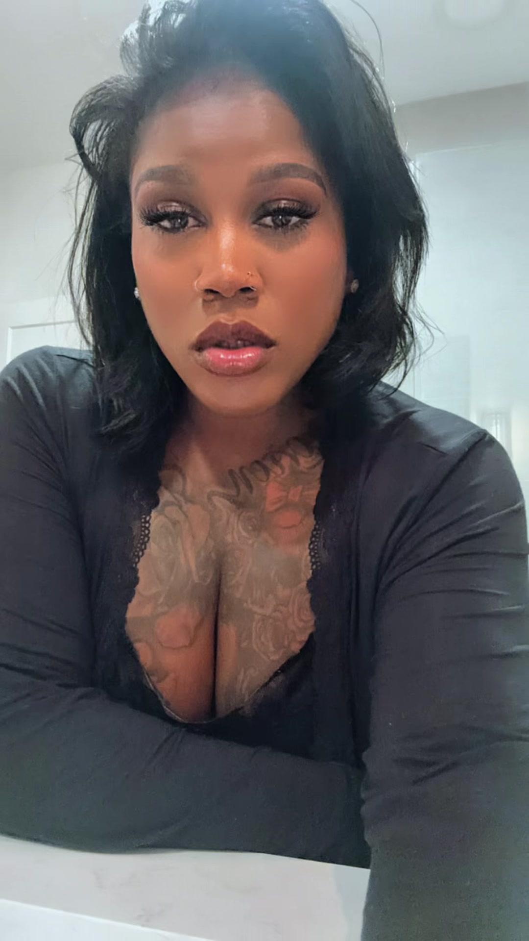 @Monique