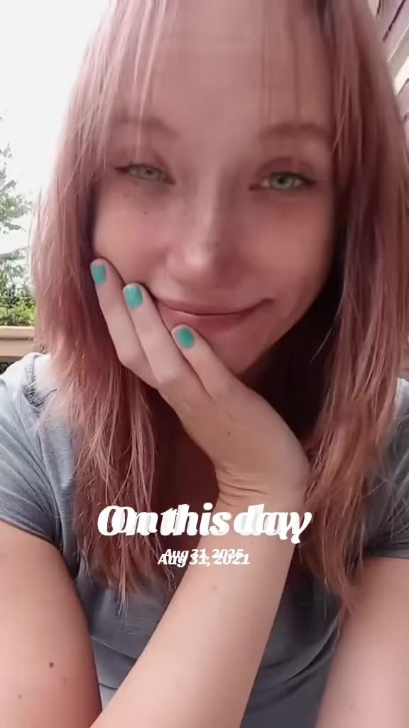 @LisaMoon369