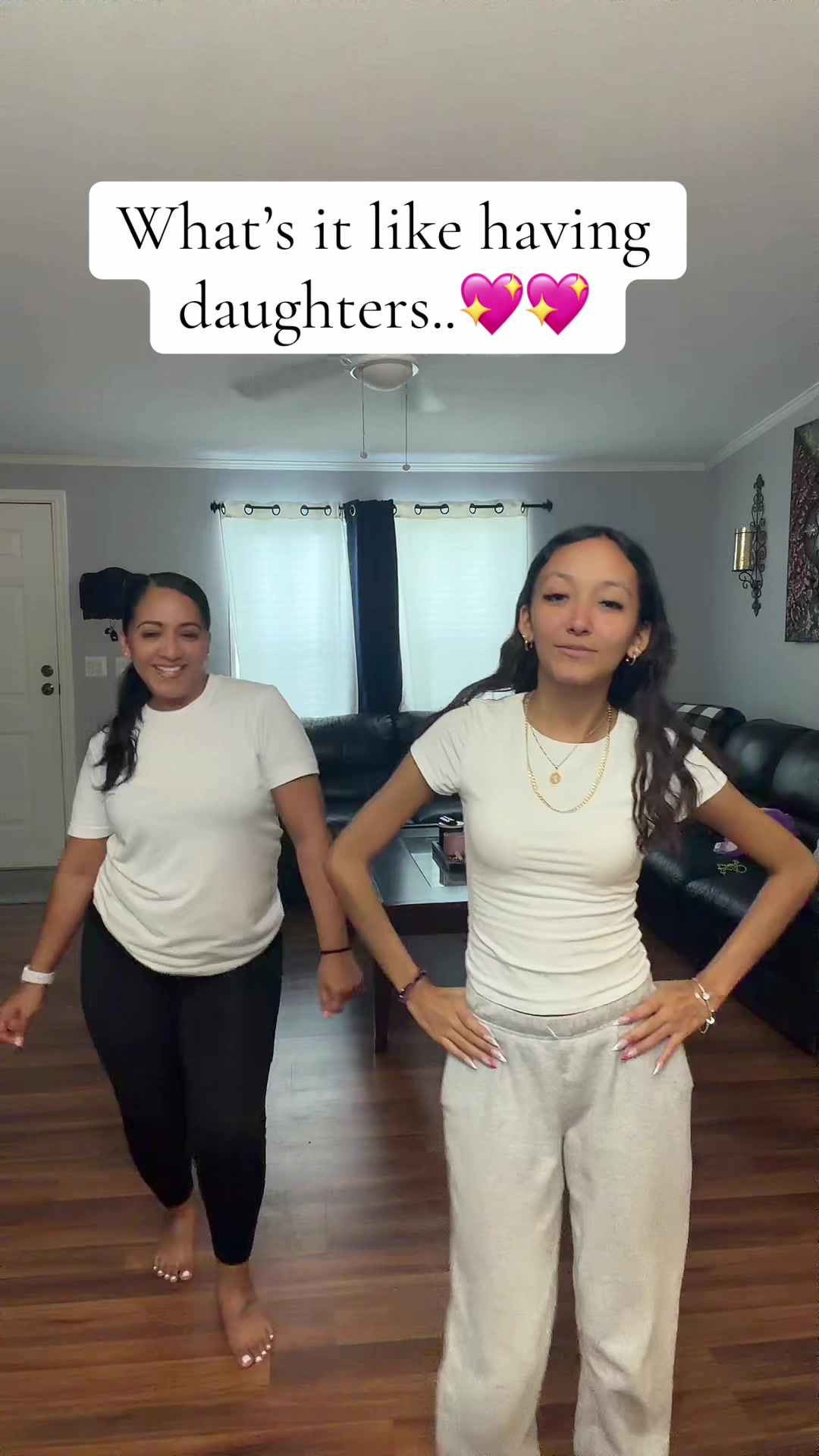 @LifeWithTheMunoz