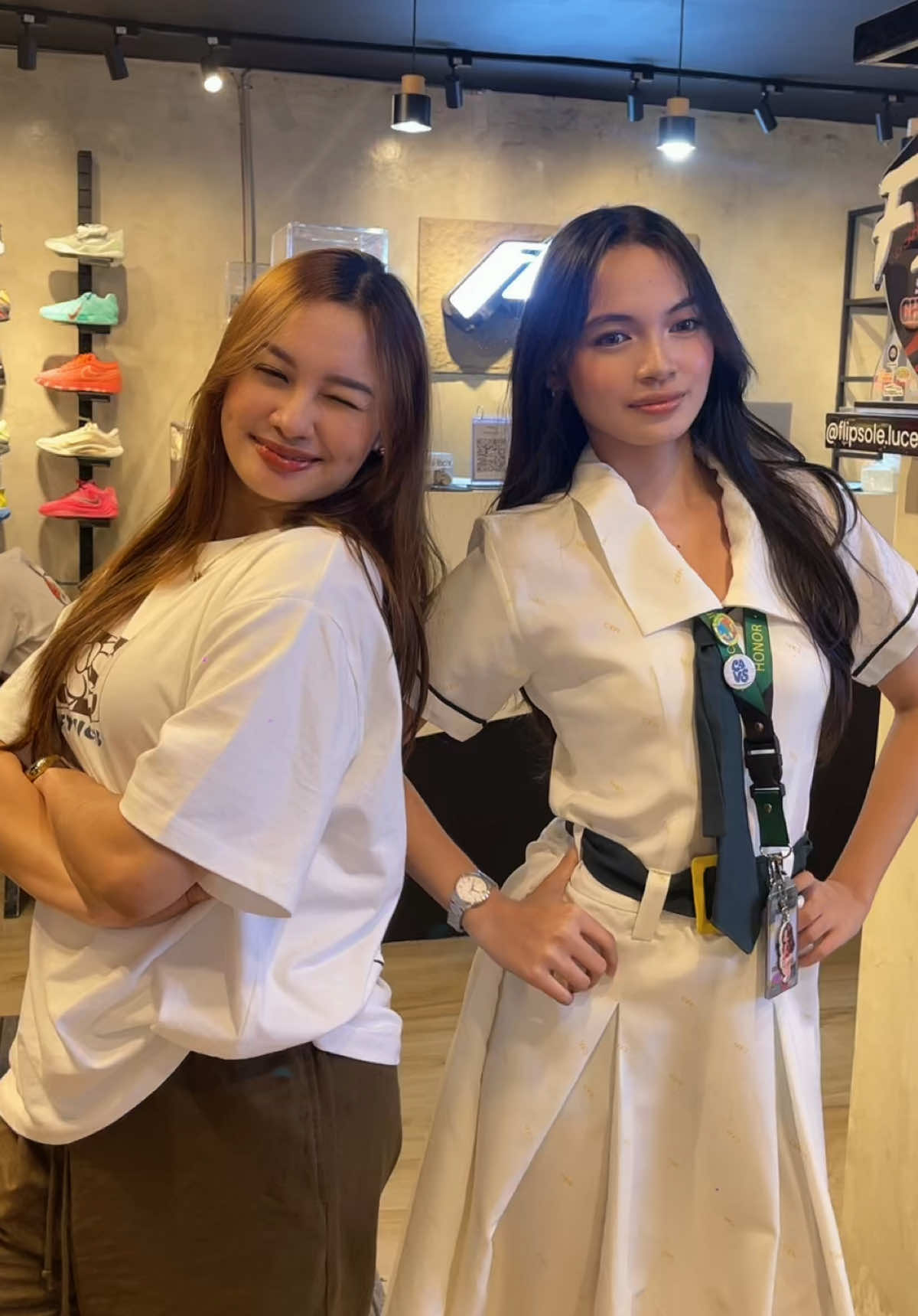 @Az Lim