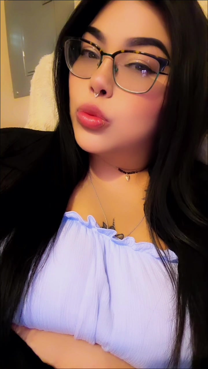 @Crystal Ortiz ๐ค๐