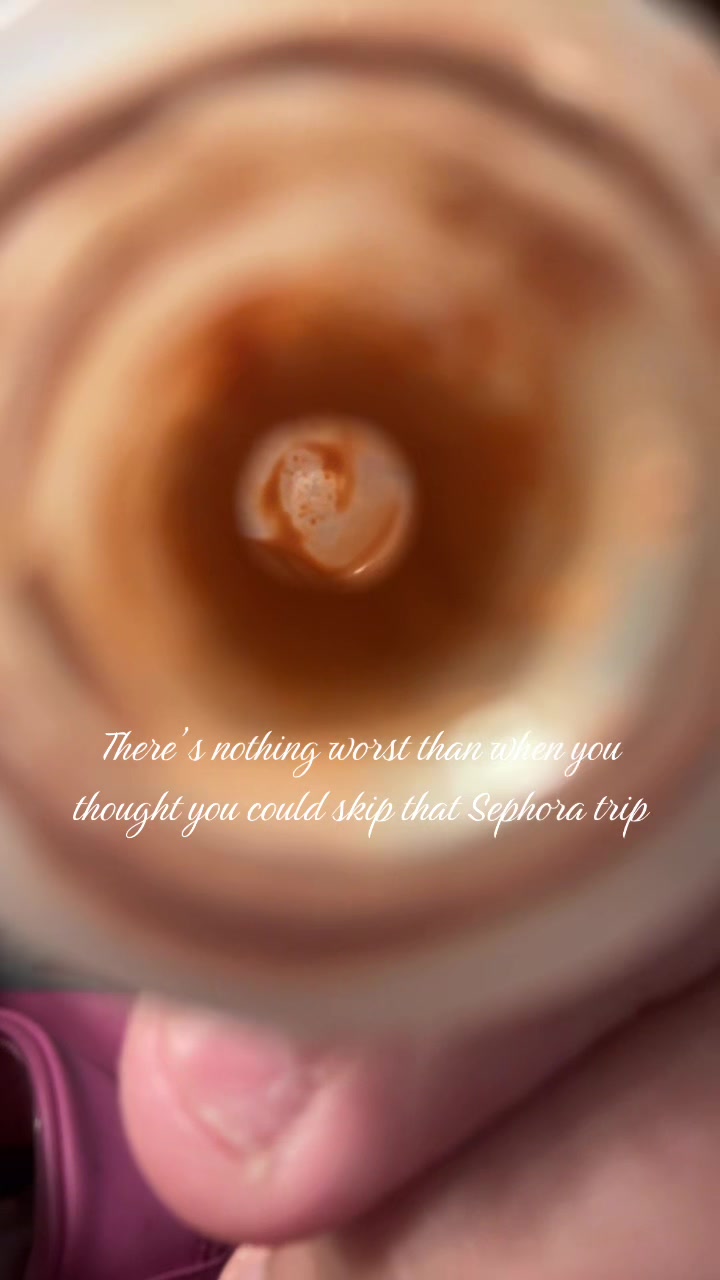 @that1girlcrystal 🪩✨🦢🖤☕️