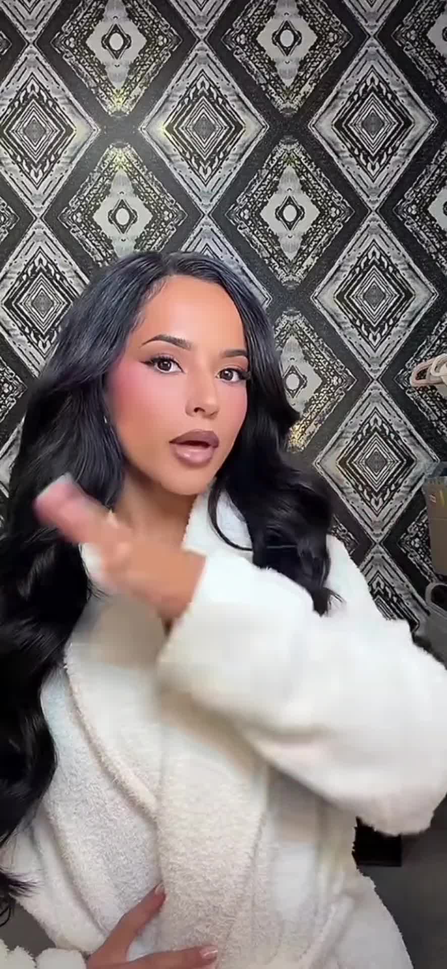 @Becky G Fan