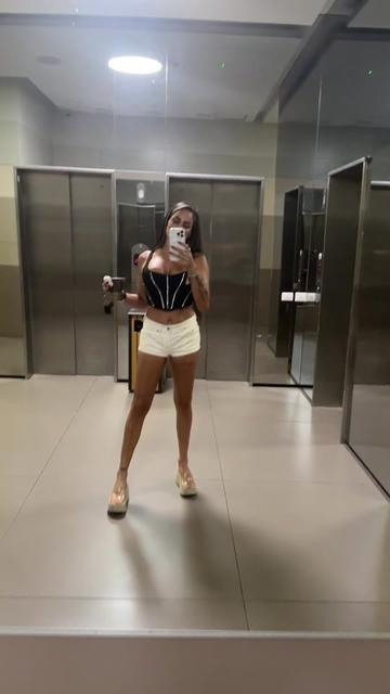 @Alinlevi10