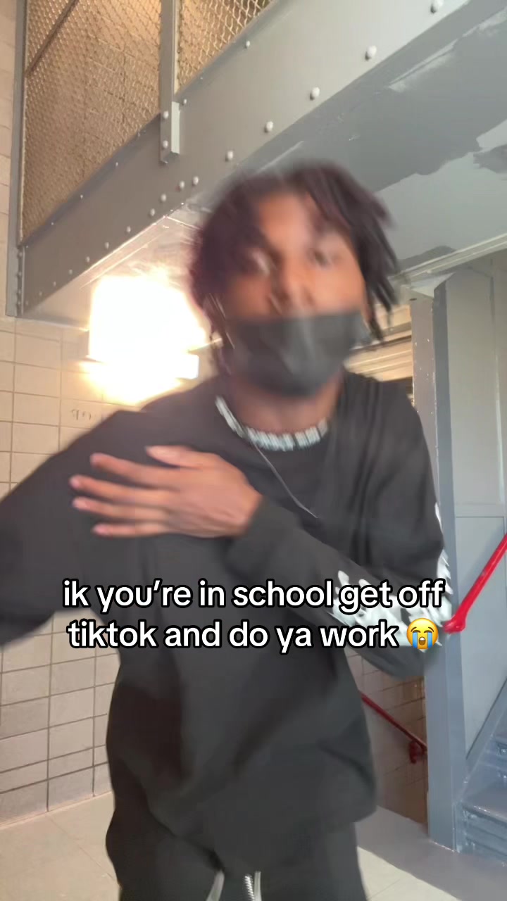 @‘ cj