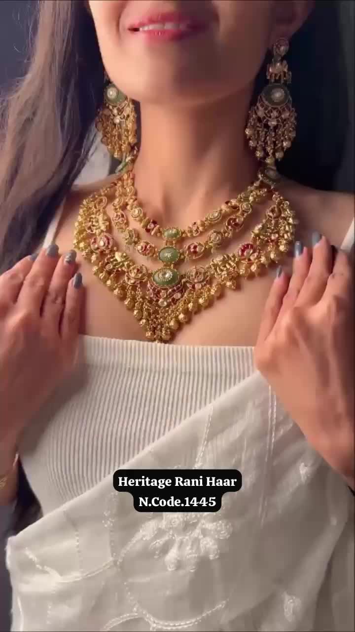 @Dhanvi Colletion