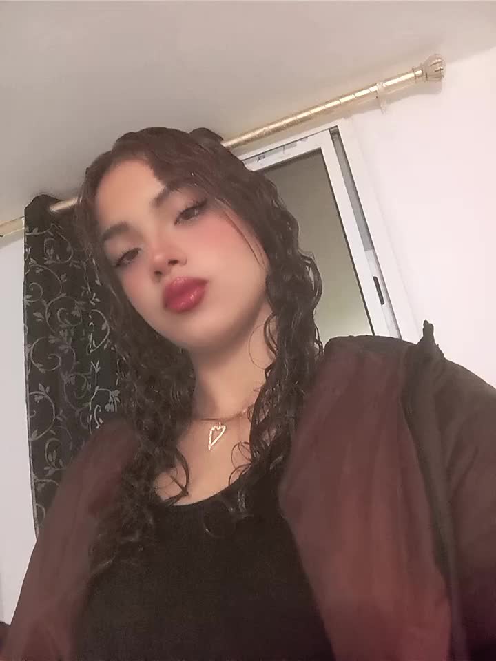 @Dhïbã 🖤👄