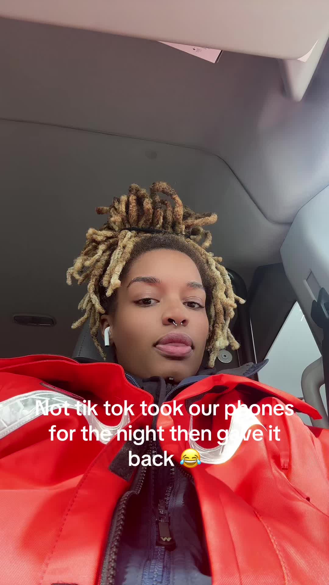 @Monique 🧸