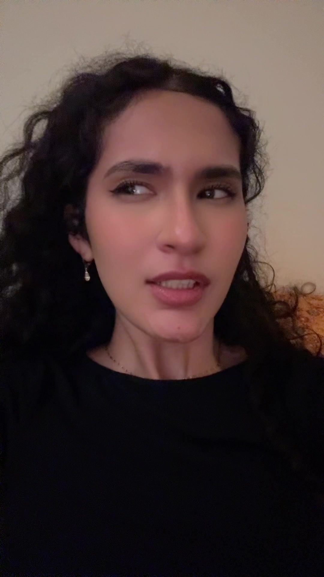 @adelhi
