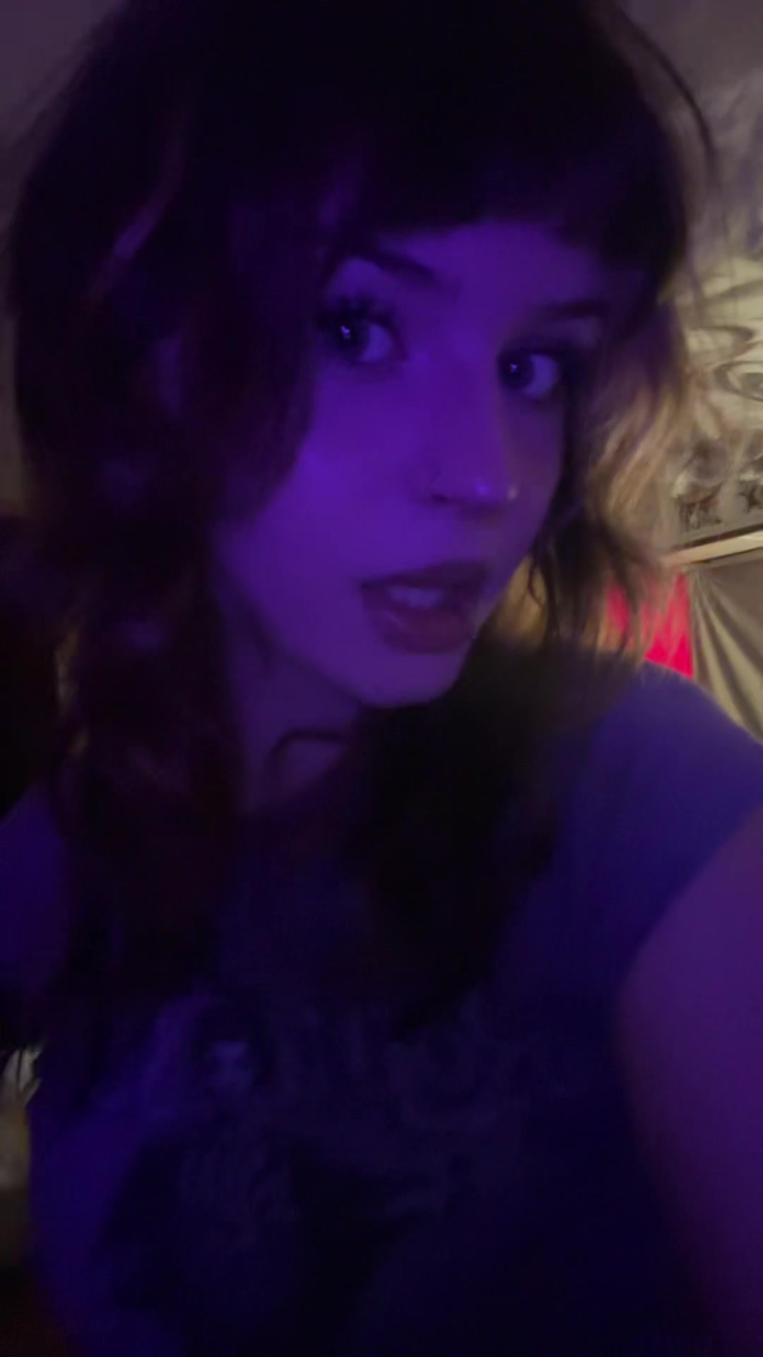 @bella