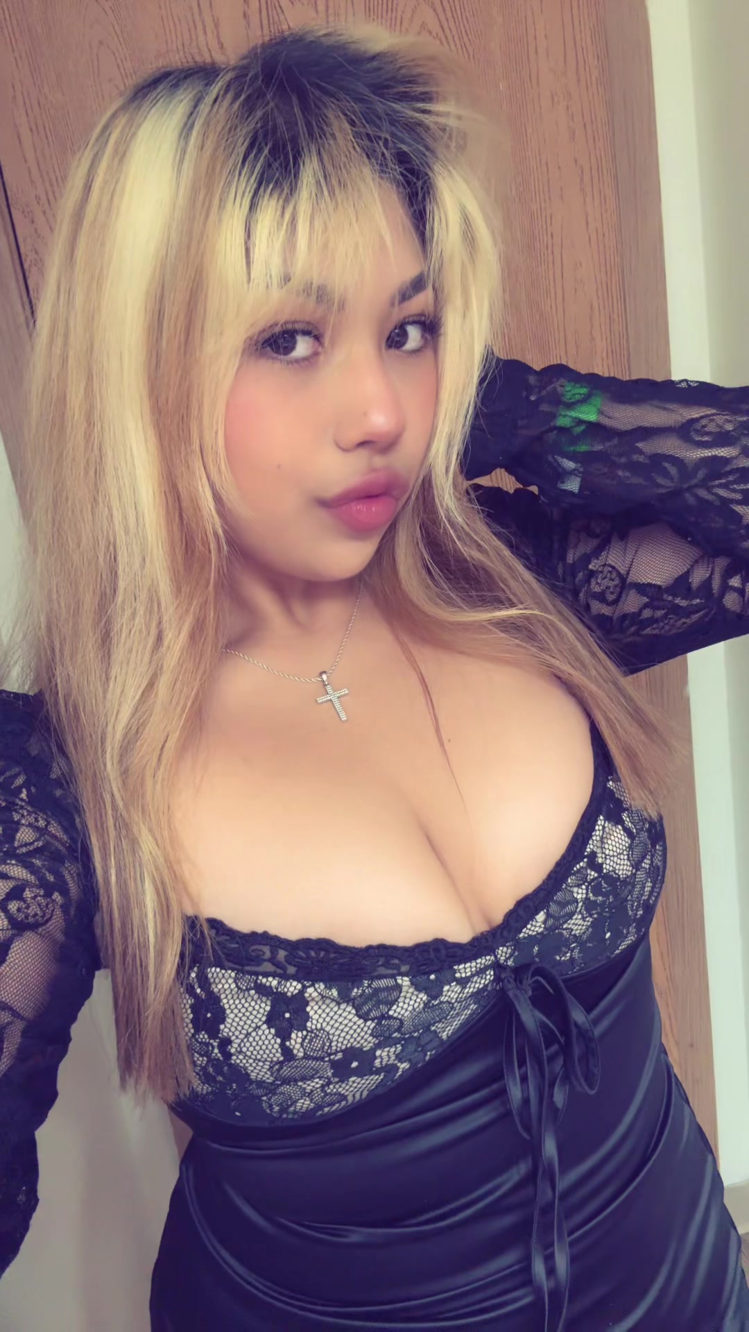 @🐰