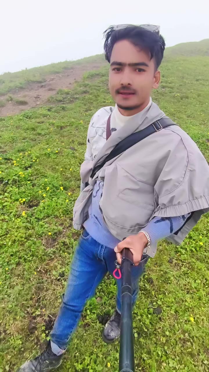 @खुमेश क्षेत्रि