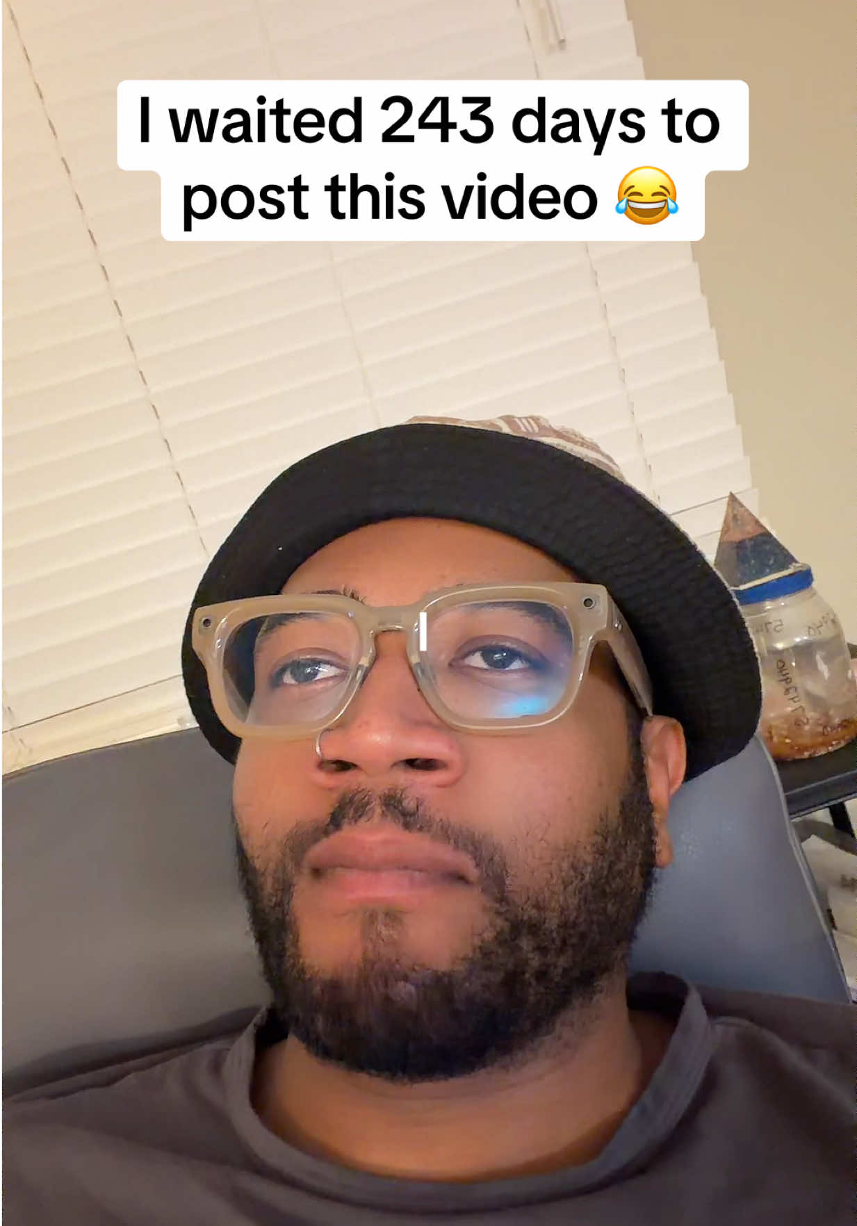 @SloowMoee&trade;
