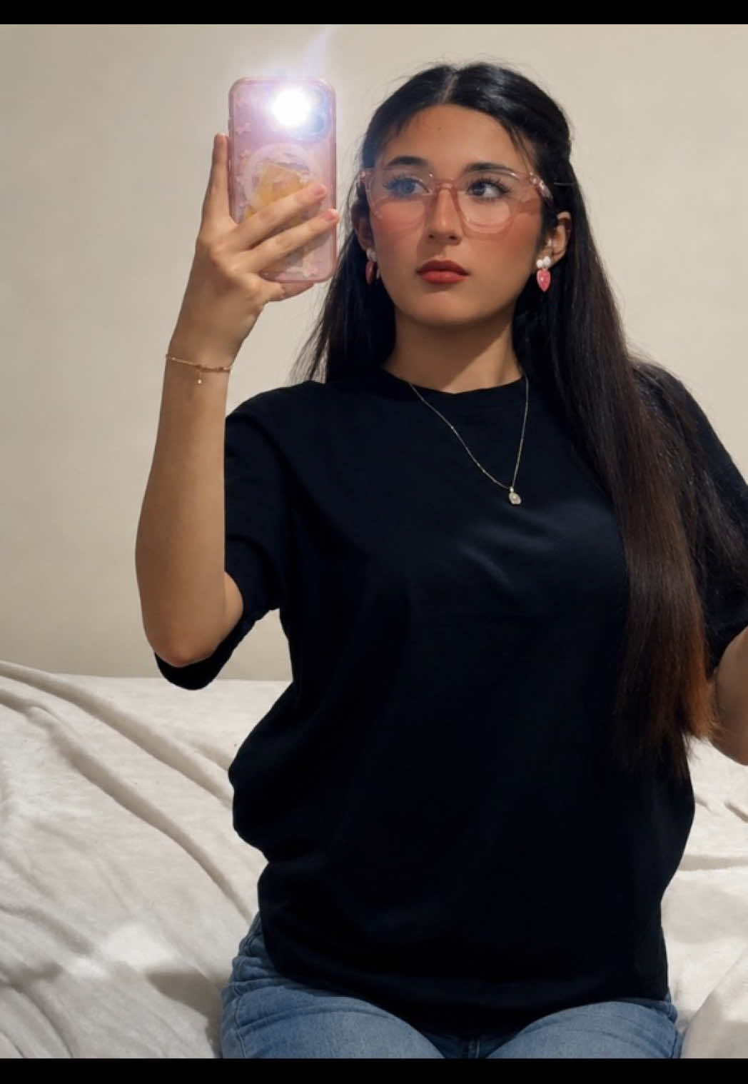 @justlupita_
