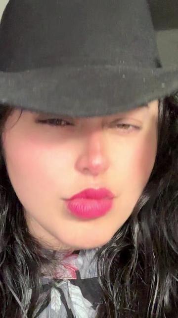 @Granados Karla ♥️🇭🇳🇺🇸