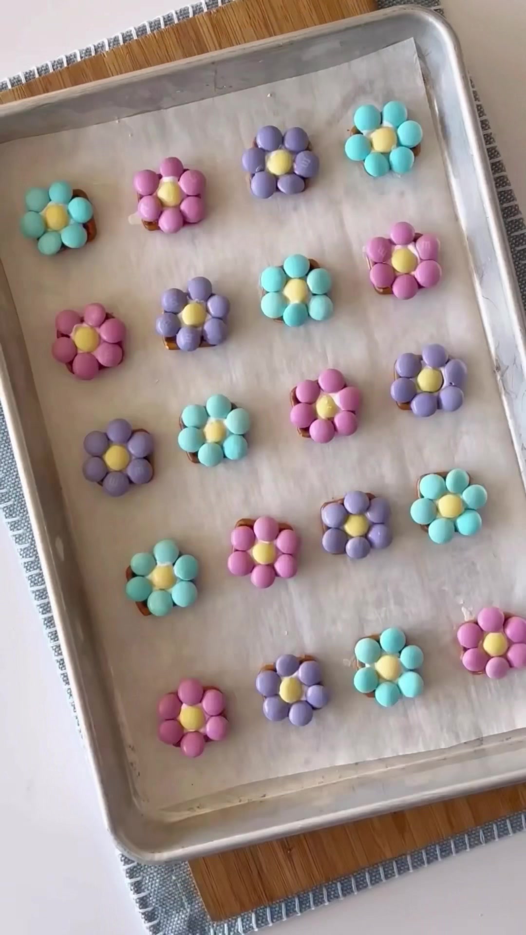 @BestFriendsForFrosting