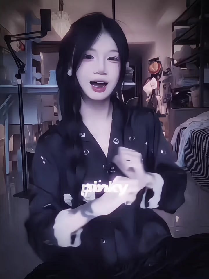 @Pinky 🩶