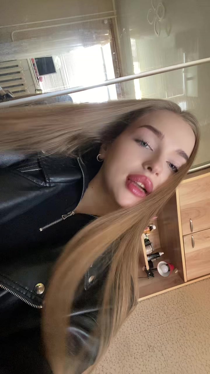 @ElenaLumen✨