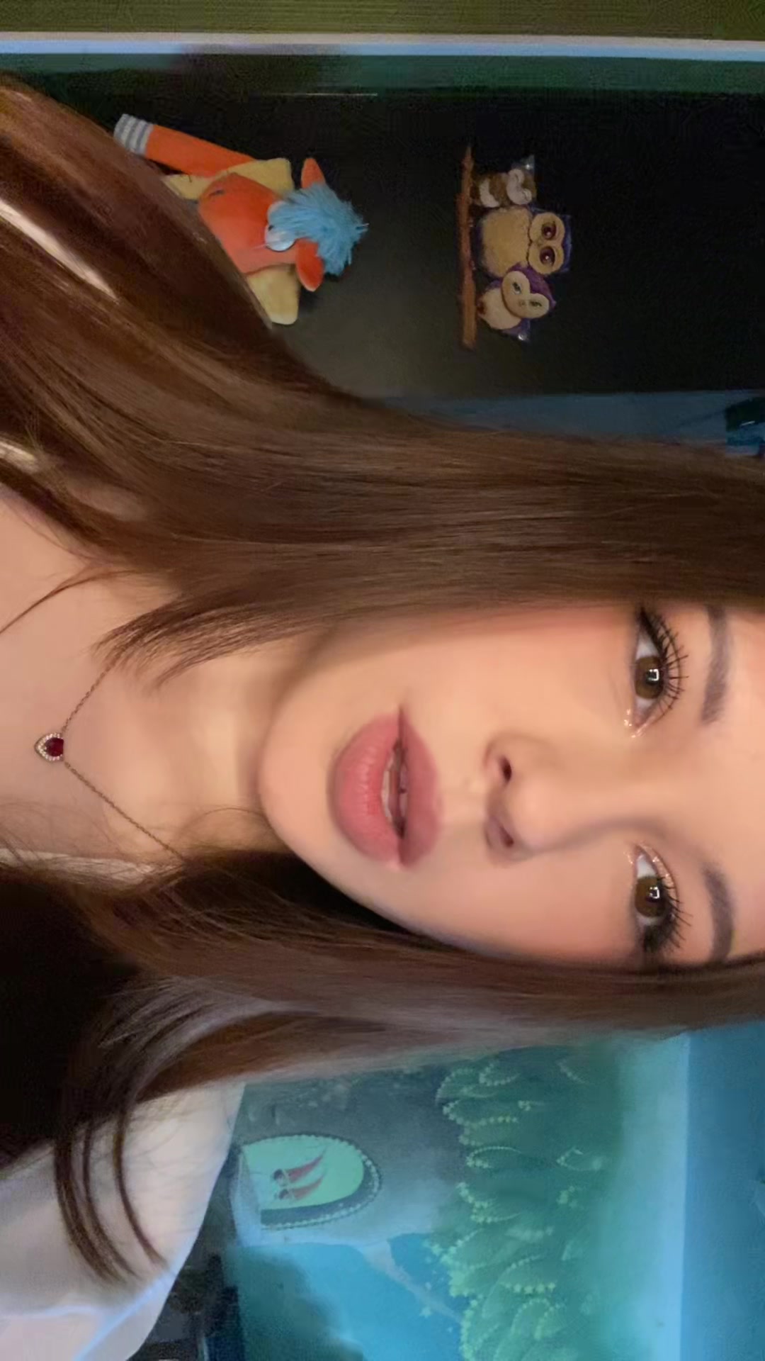 @елагина