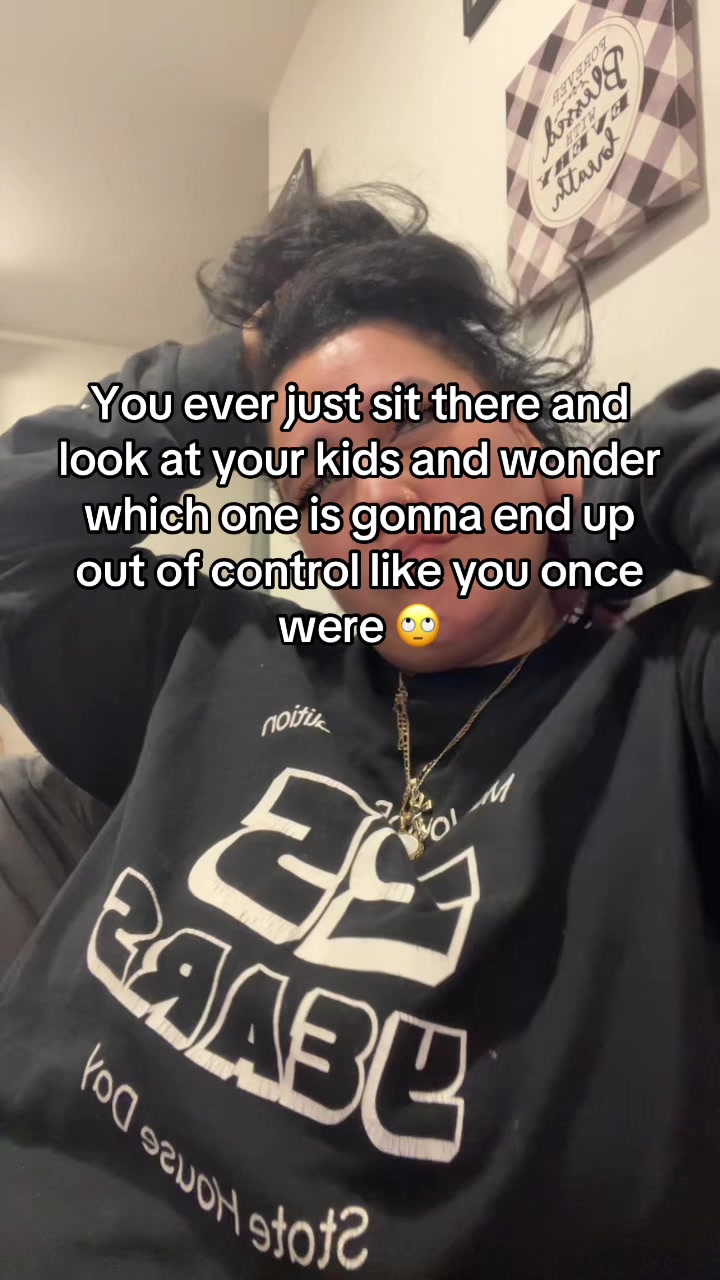 @Ahhzeey🕯️🧿