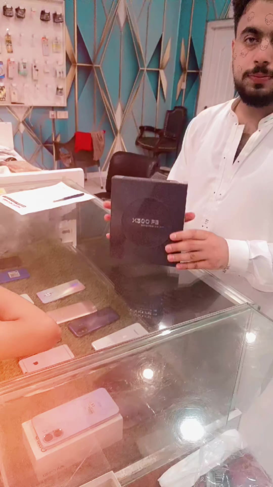 @Malik Ayan
