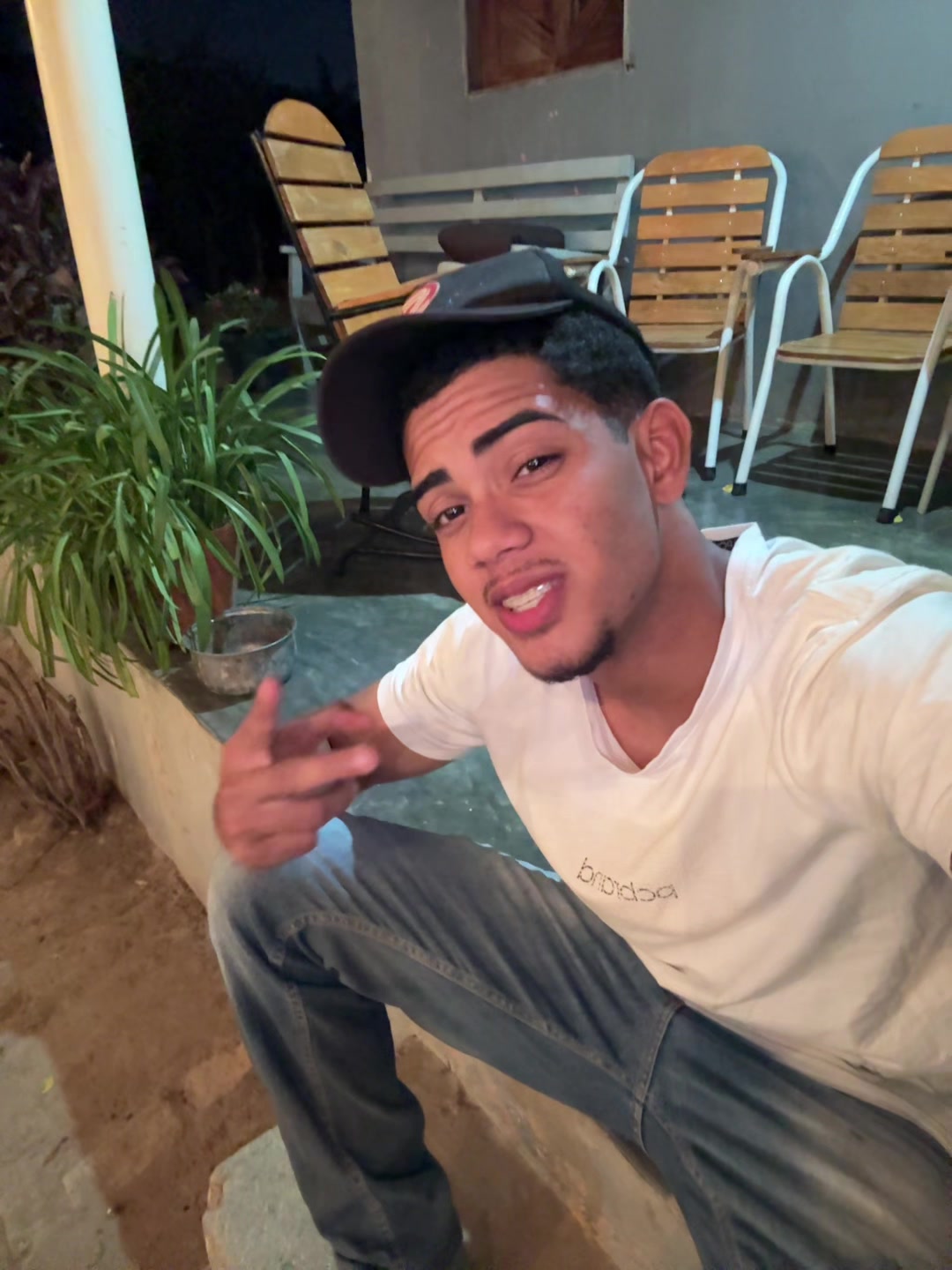 @Milit&atilde;o