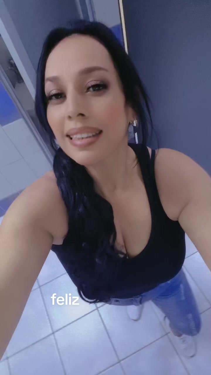 @ariana