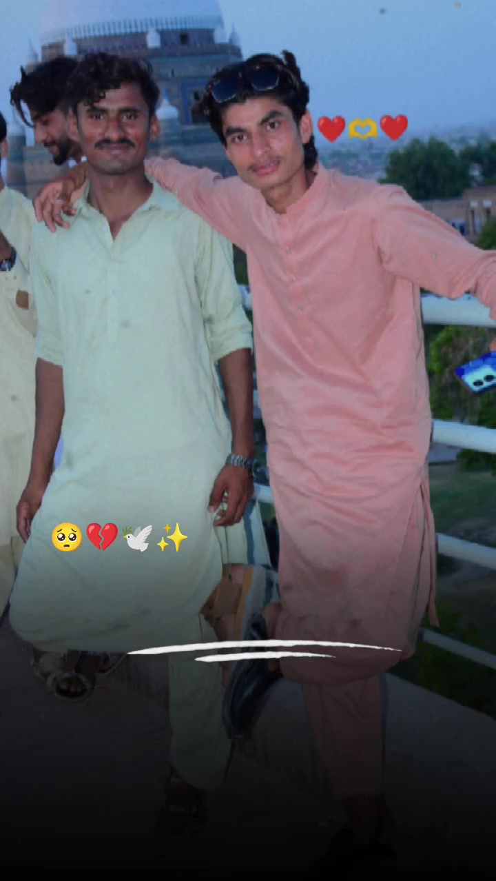 @kin💪💪🇵🇰🇸🇦🇸🇦 گوندل