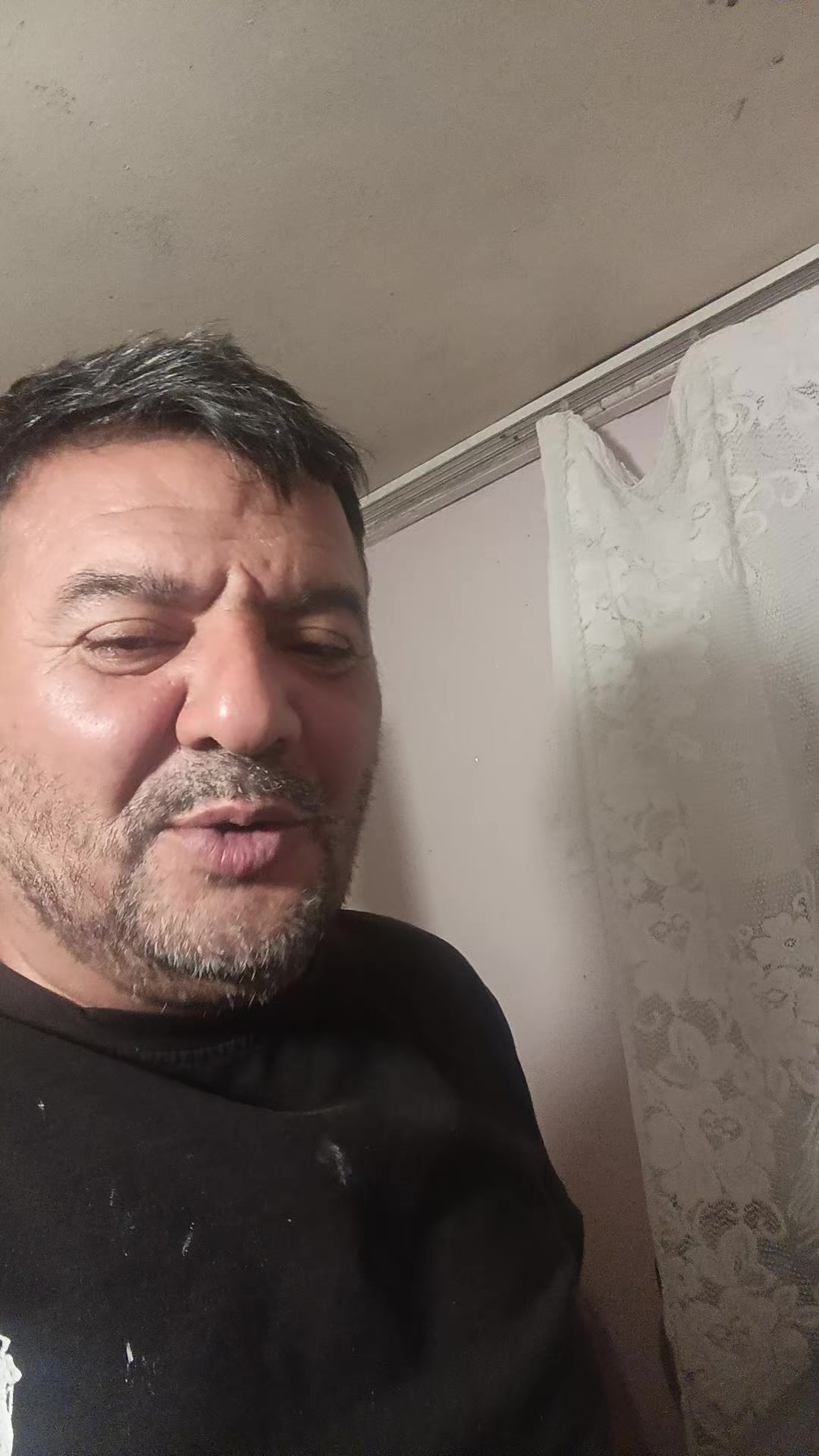 @yolunmuş_Eşqin