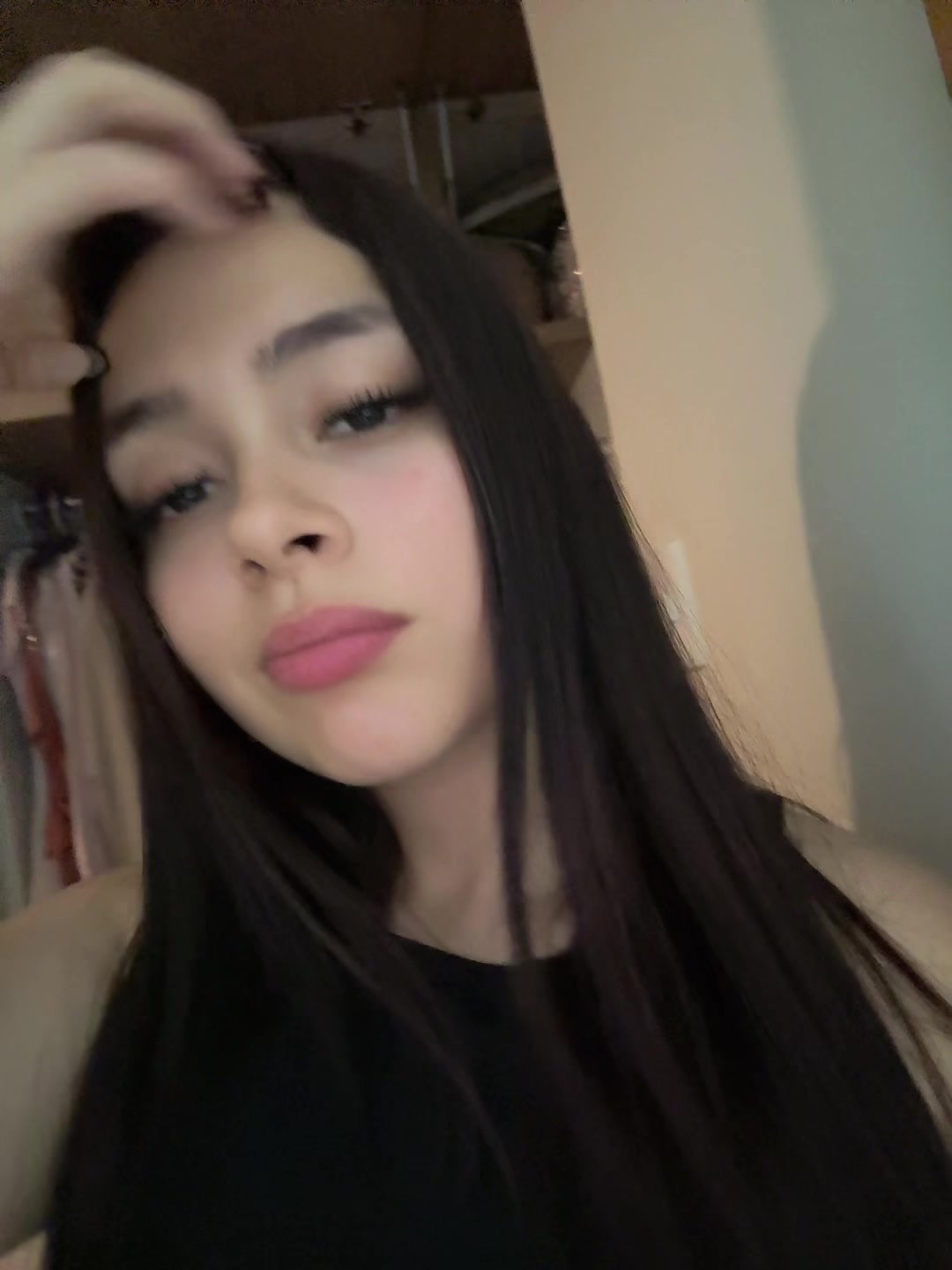 @𝑨𝑽𝑹𝑰𝑳