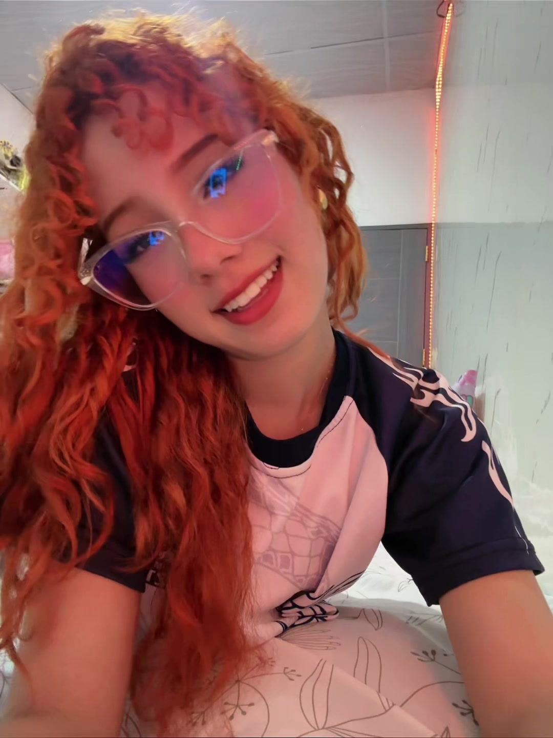 @𝑡𝑖𝑡𝑎