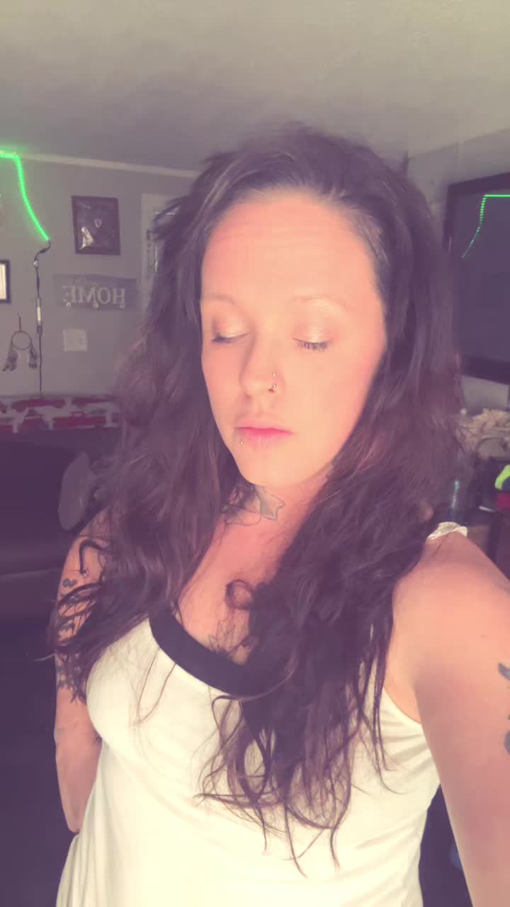 @MikeysWifey1219