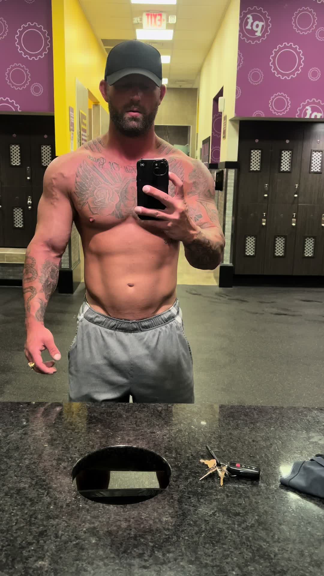 @richieswollerton