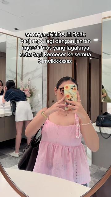 @ersitasariii🍒