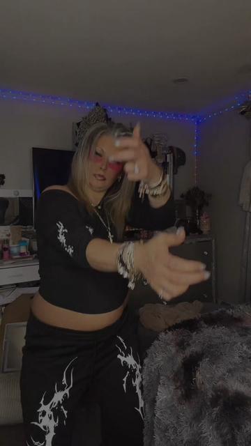 @Glam_with_jenni_ifly