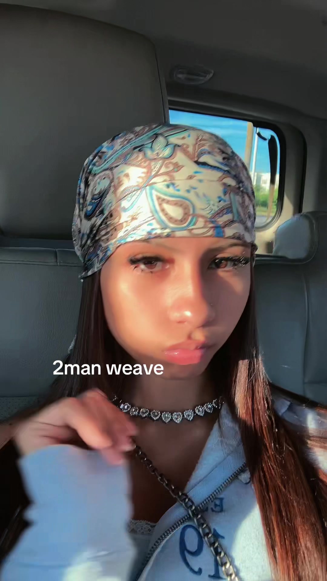 @bella