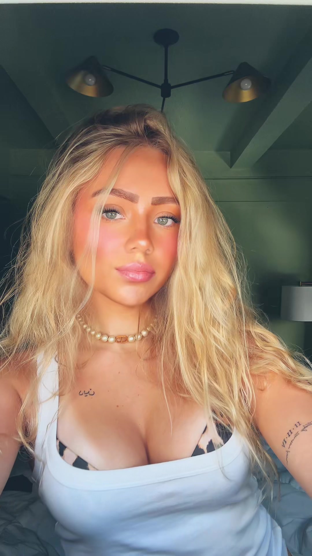 @athena_hawn