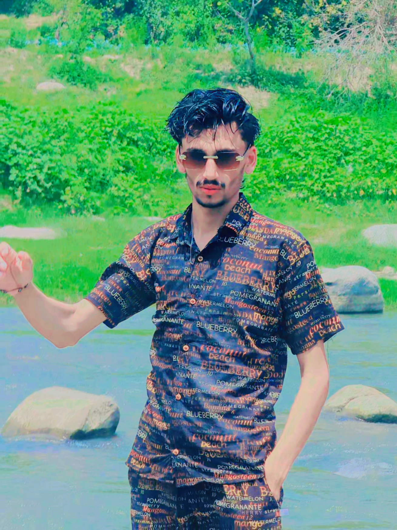 @⚜️stylish boy..🐼