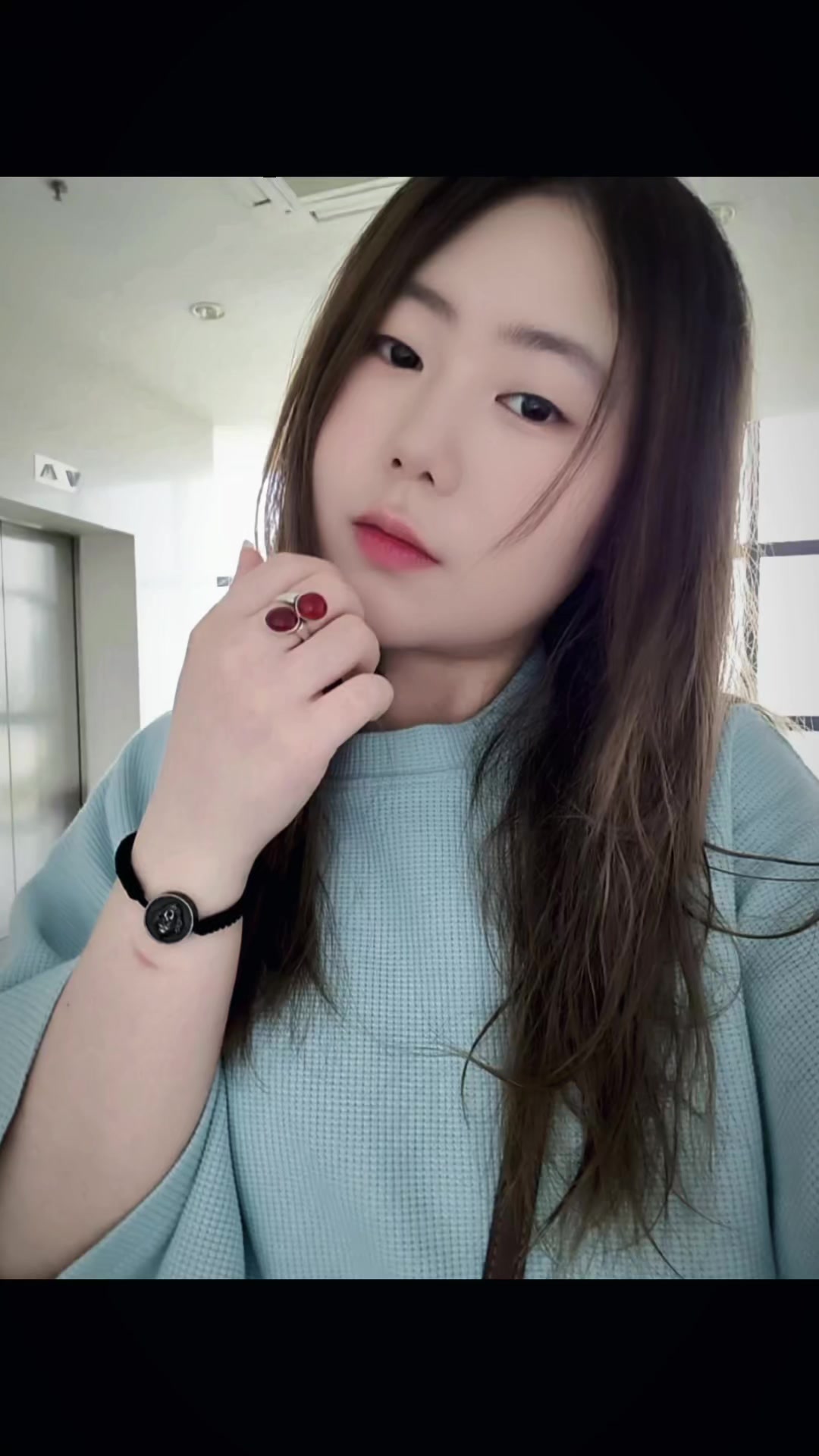 @大狐儿🦅🌟
