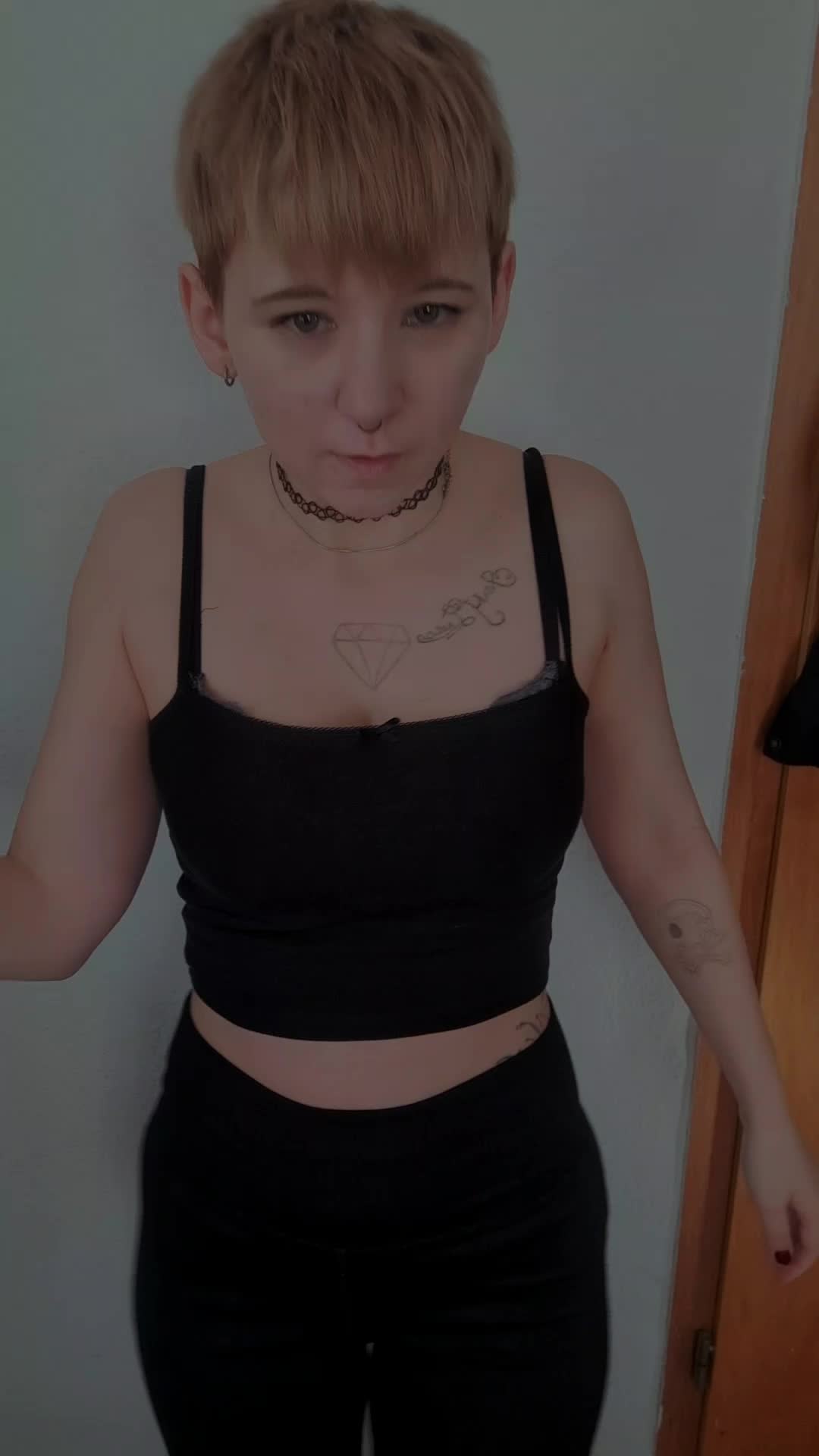 @Nachtfalter🦋