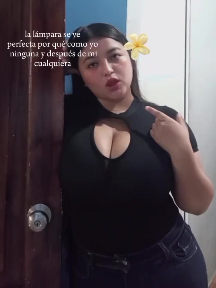 @🫦