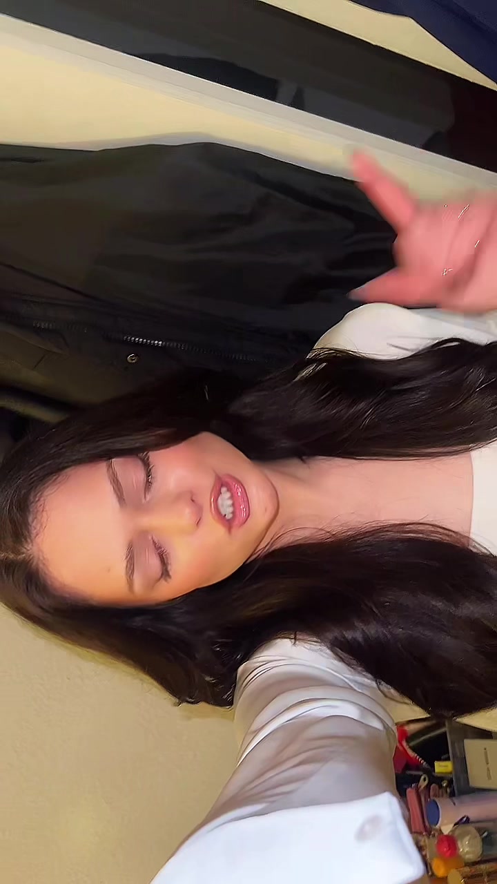 @Adriana