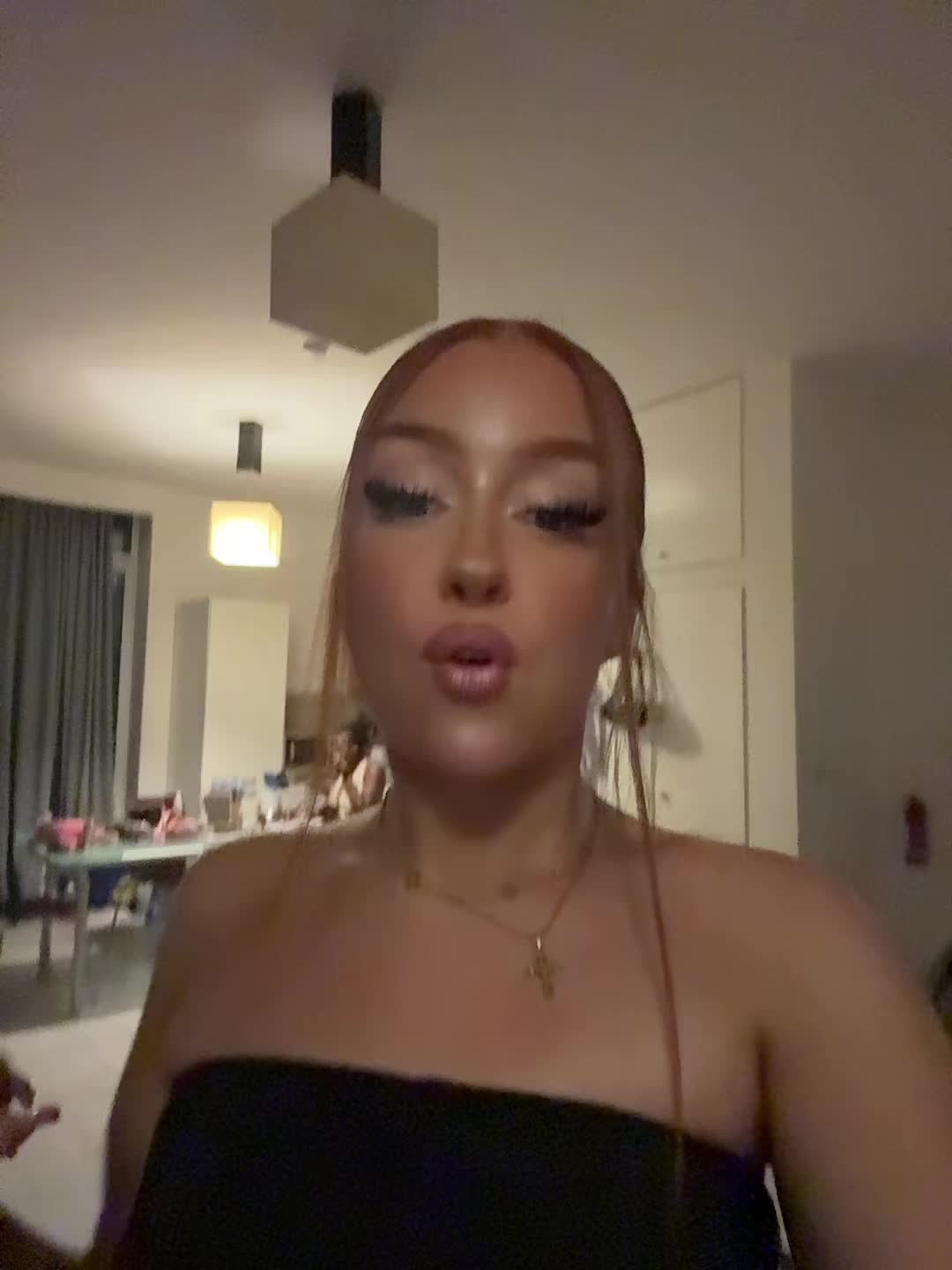 @𝐄𝐯𝐞𝐥𝐲𝐧 👩🏼&zwj;🦰