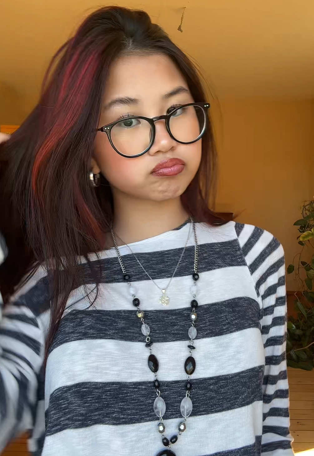 @️