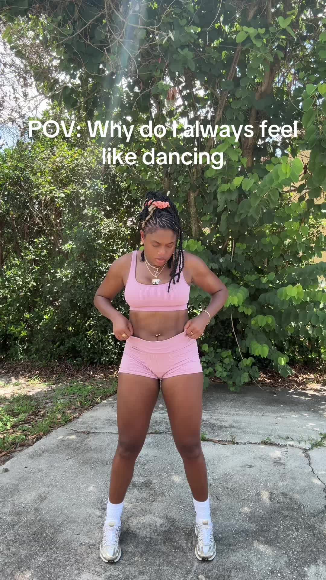 @🎭&trade;️$G🎭mrsmaskedsplashgoddes
